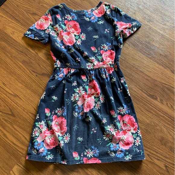 Gap size girl’s medium short sleeve floral dress - Picture 3 of 5